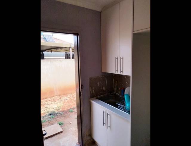 2 BEDROOM HOUSE FOR SALE IN DAWN PARK